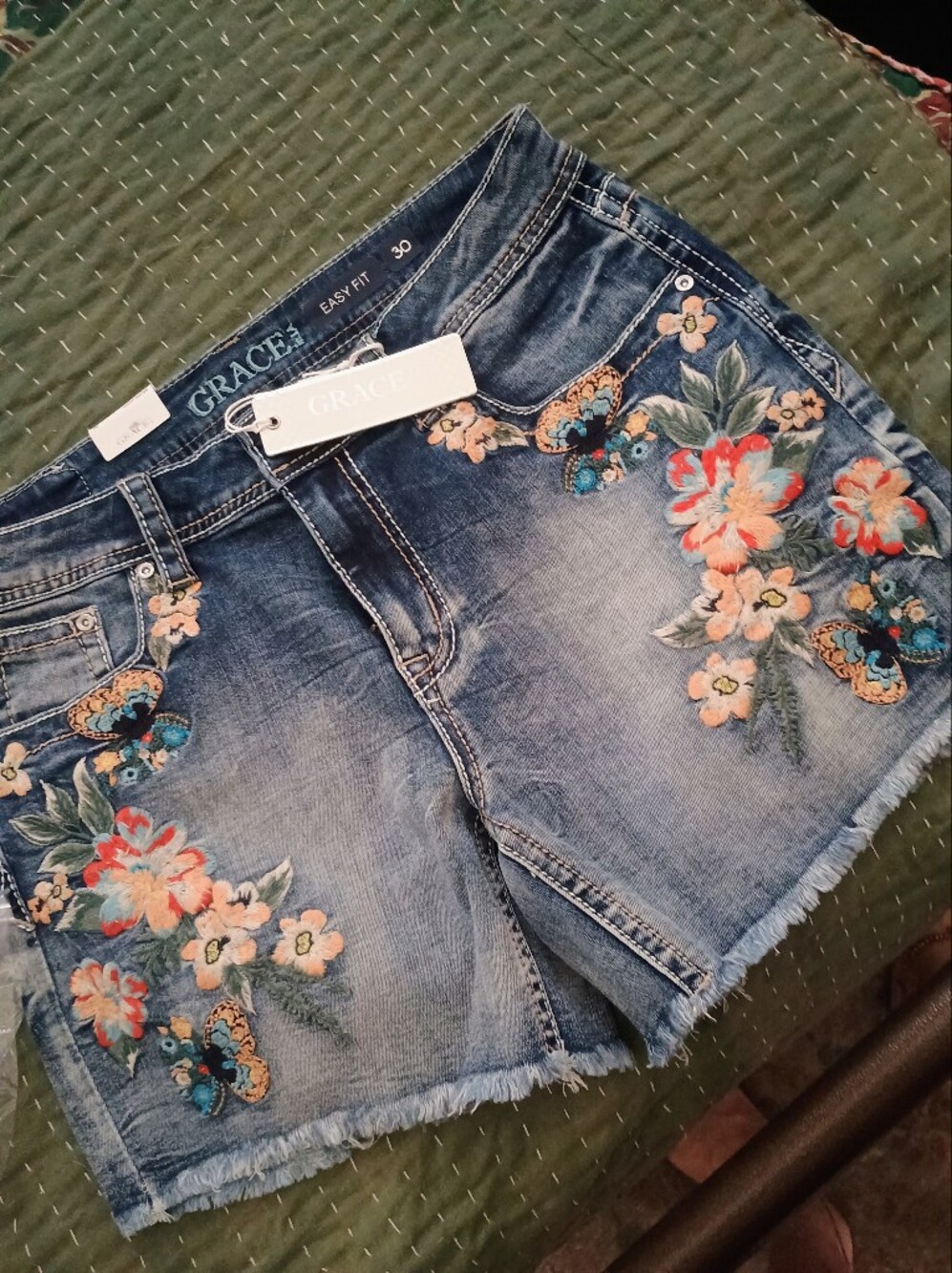 Grace Blue Denim Floral Embroidered Women's Shorts